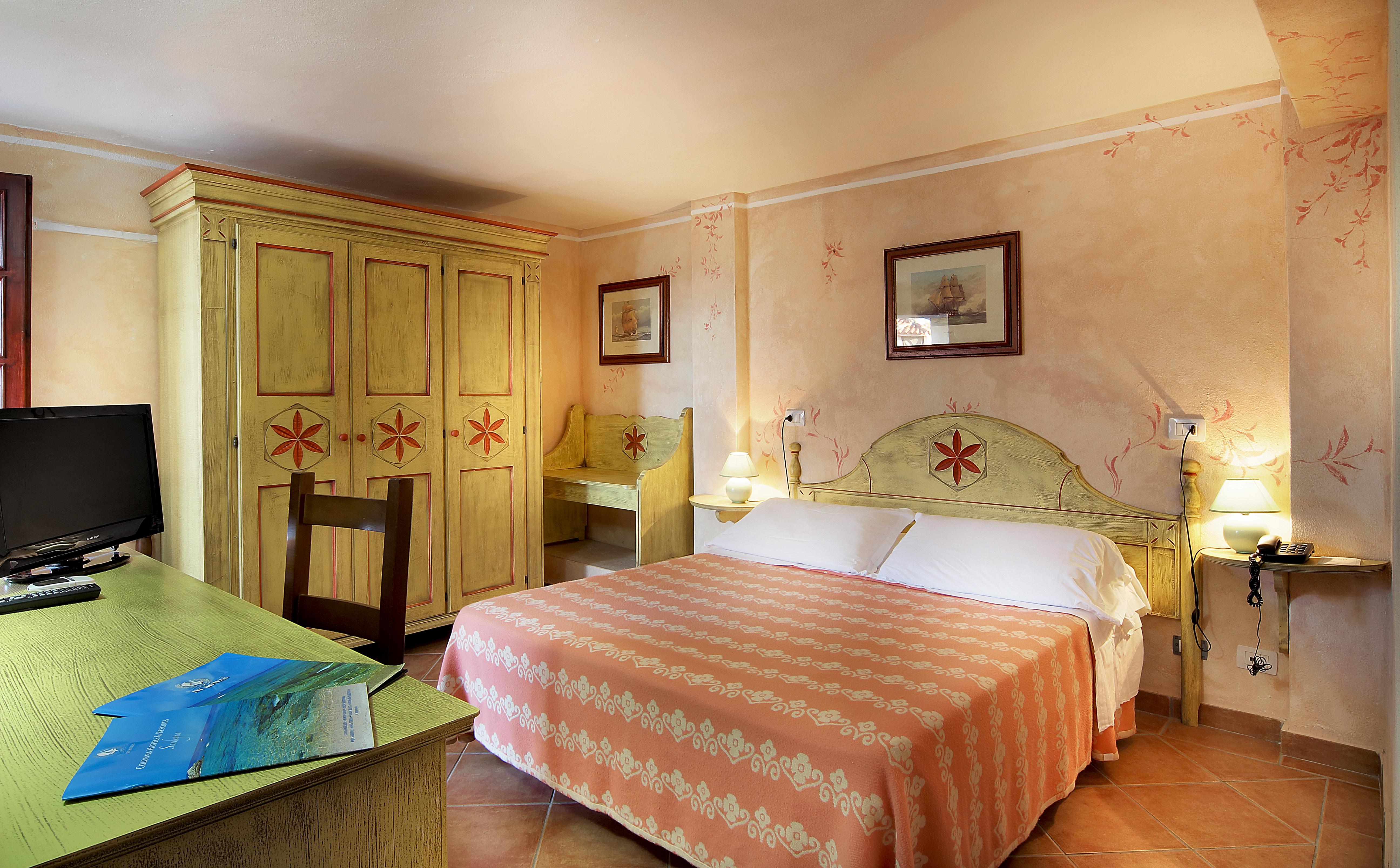 Colonna Beach Hotel Marinella มาริเนลลา ภายนอก รูปภาพ