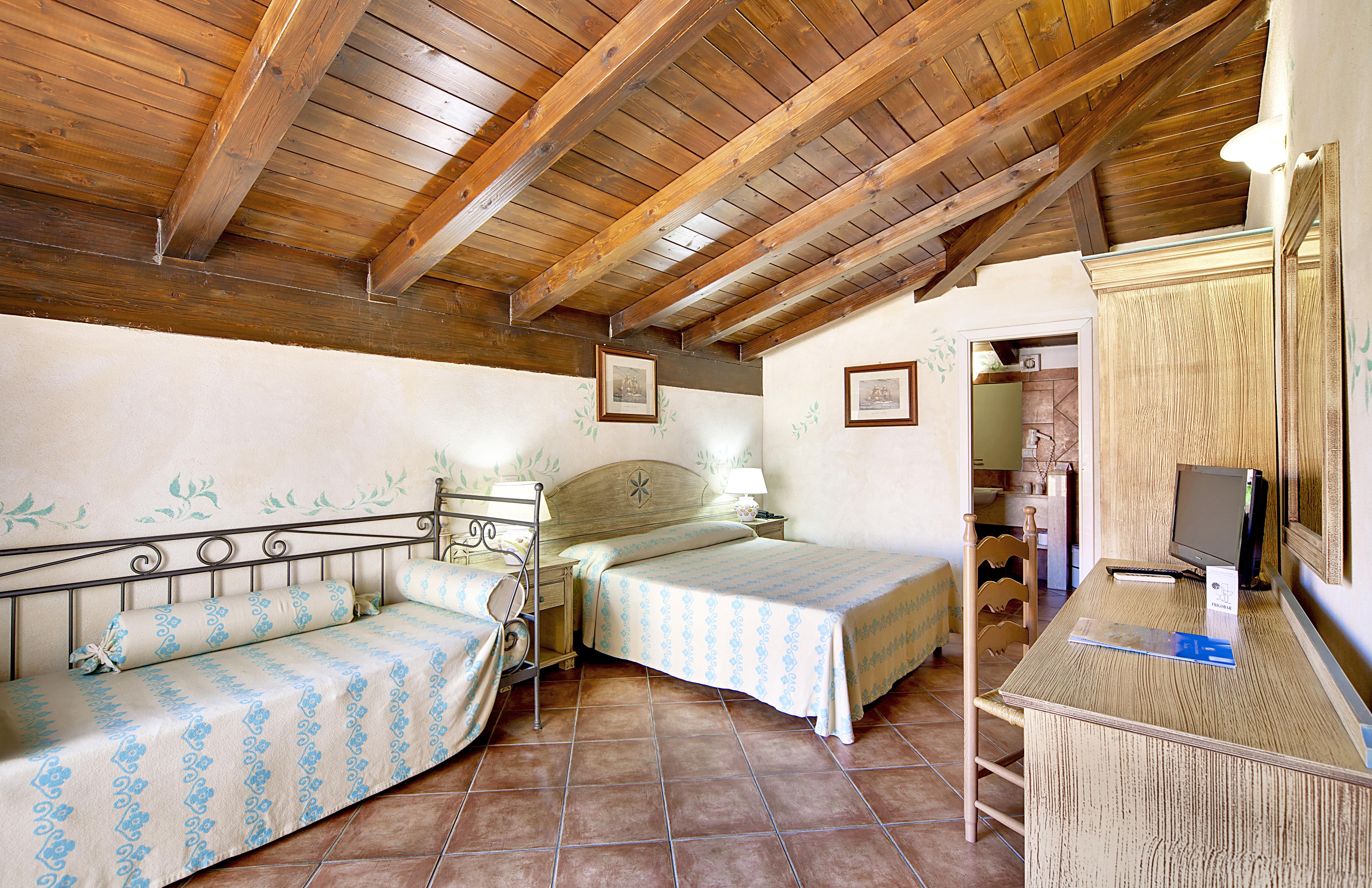 Colonna Beach Hotel Marinella มาริเนลลา ภายนอก รูปภาพ