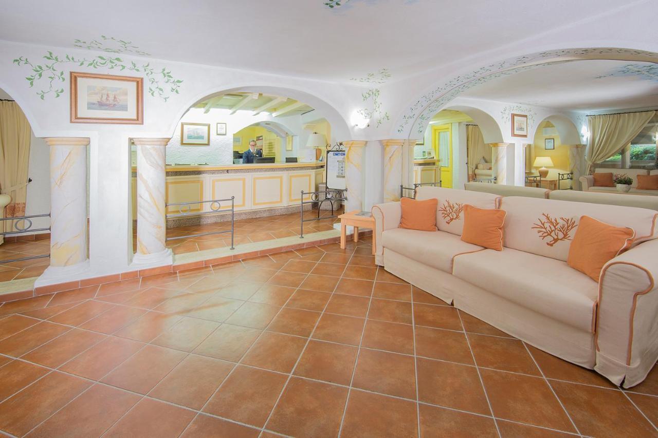 Colonna Beach Hotel Marinella มาริเนลลา ภายนอก รูปภาพ
